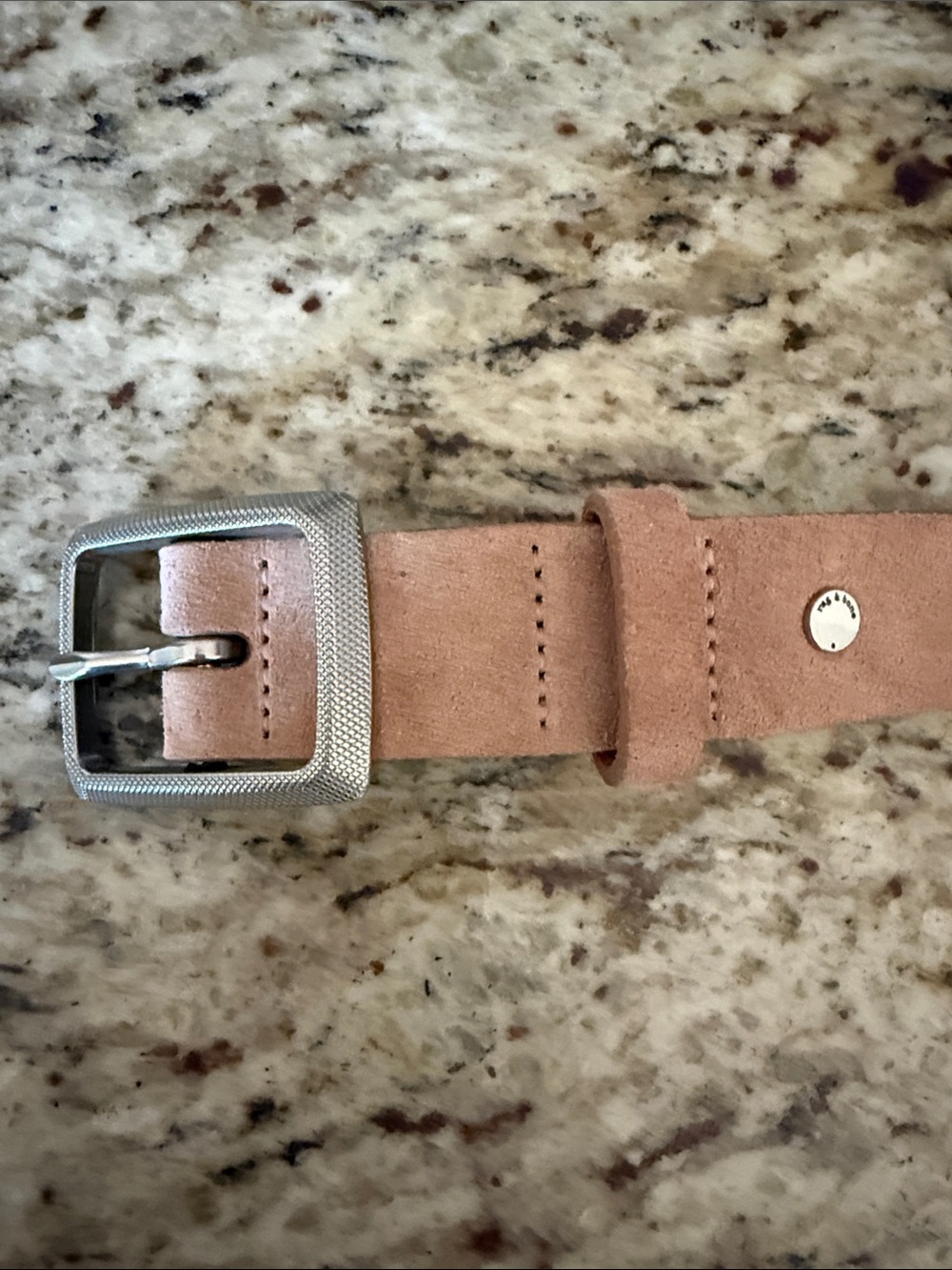 rag & bone Boyfriend Belt in Nude Suede with Textured Silver-tone Buckle Sz M - Picture 2 of 11